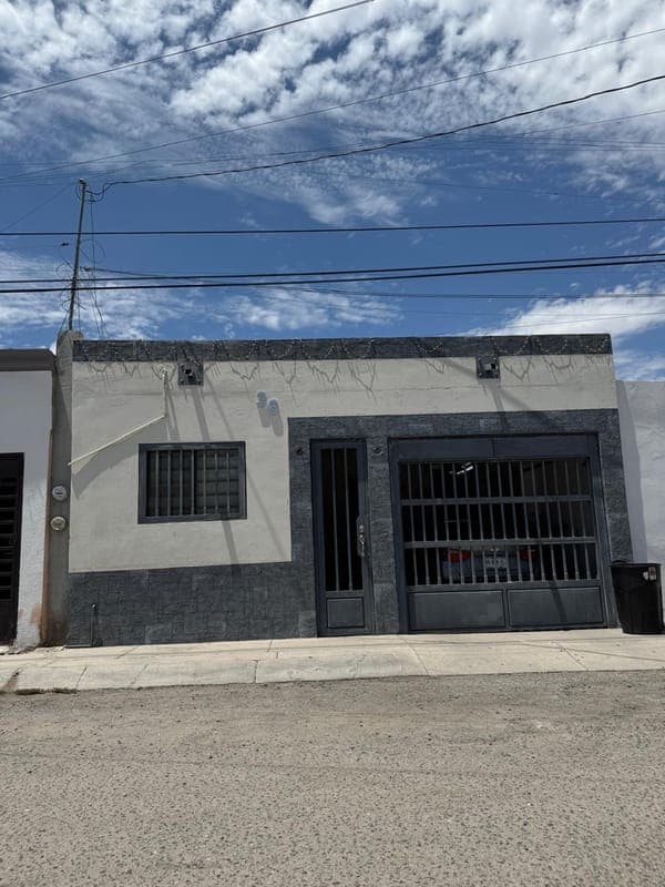 Casa en vetna - Colonia Altares - Remate bancario - hermosillo