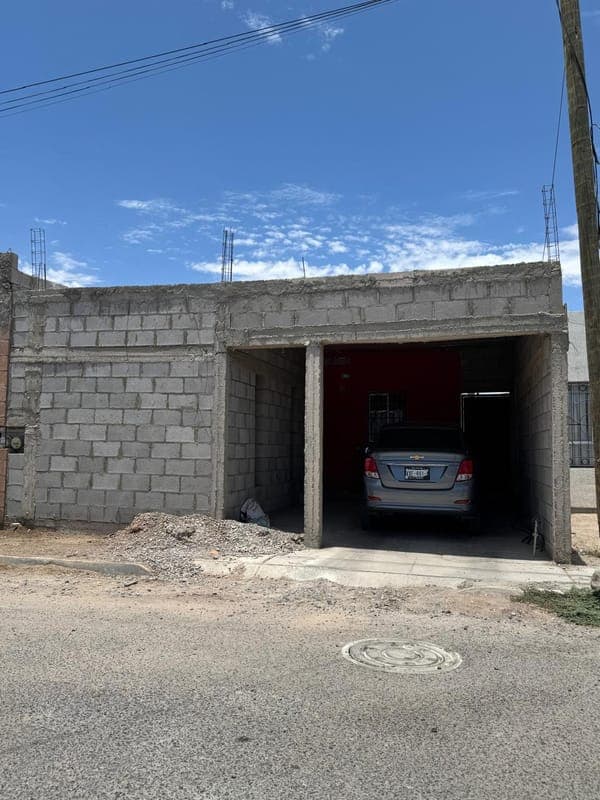 Casa en vetna - Colonia Altares - Remate bancario - hermosillo